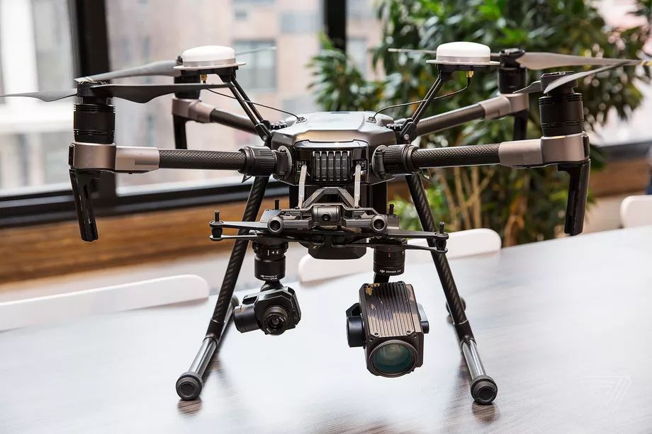 Matrice 200 — профессиональная серия полетных платформ от DJI