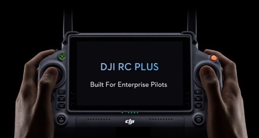 Built-in screen for improved visibility