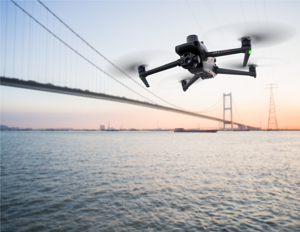 Осмотр линий электропередач с Mavic 3 Thermal