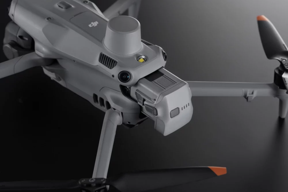 Интеллектуальная полетная батарея для квадрокоптеров DJI Matrice 4