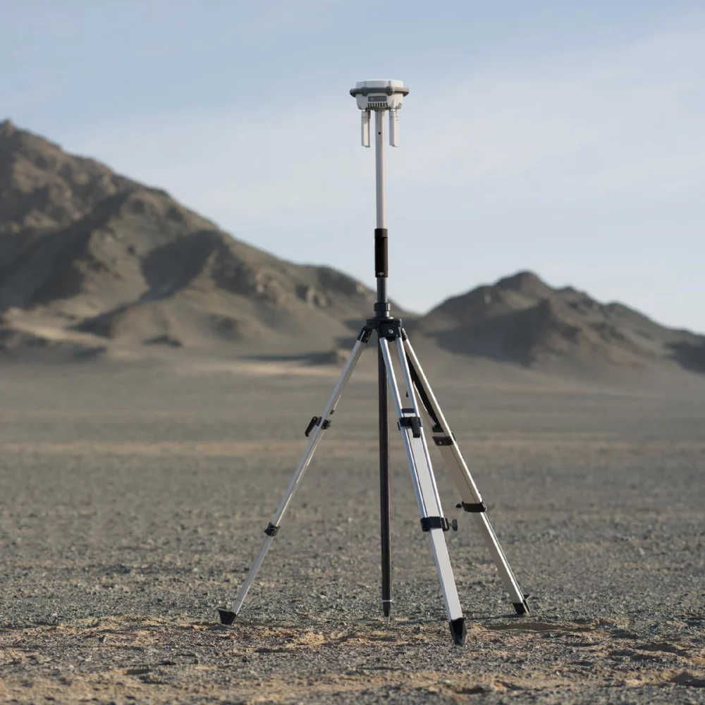 D-RTK 3 — многофункциональная станция DJI