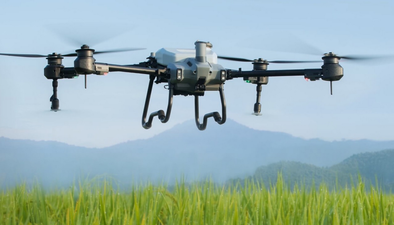 Агродрон DJI Agras T40 2 Агродрон DJI Agras T40